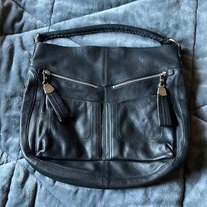 B Makowsky Large Leather Shoulder Bag In Black